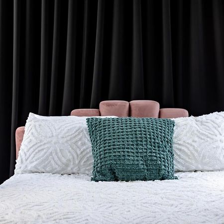 Le Virtuose - Vieux-Terrebonne Apartment Bagian luar foto