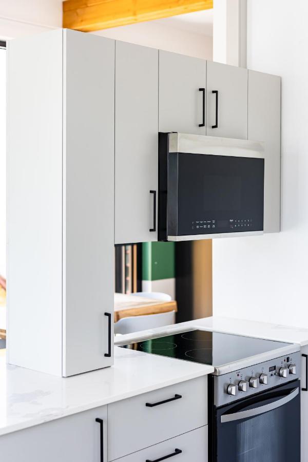 Le Virtuose - Vieux-Terrebonne Apartment Bagian luar foto